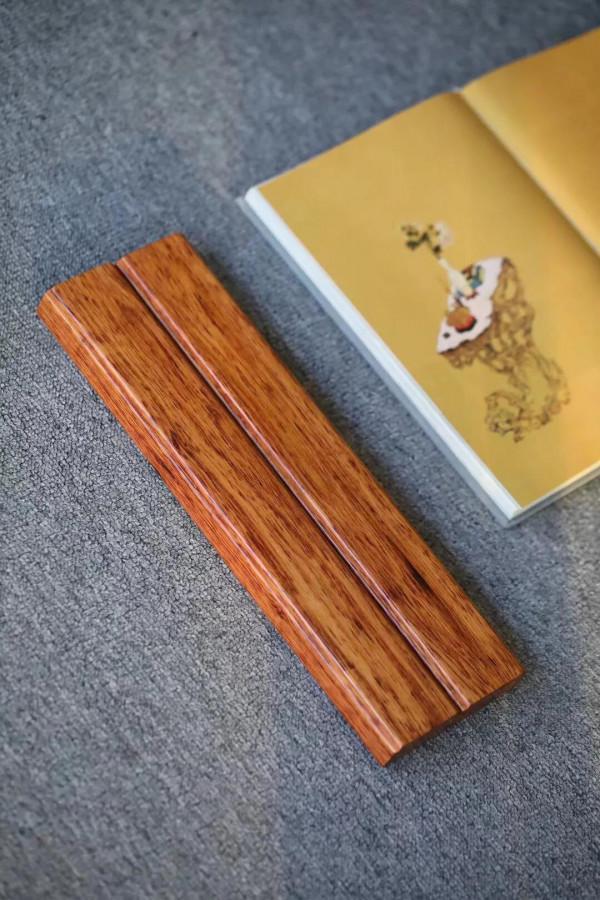 吾輩留下來的海南黃花梨文房鎮尺一對