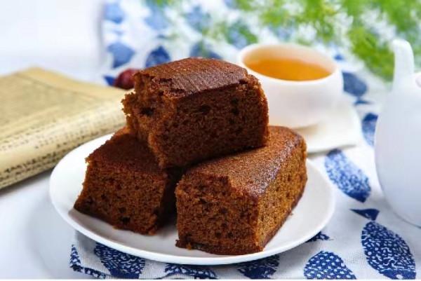 蒸糕是寶寶輔食的萬能類食物,教你2款美味蒸糕做法,簡單不翻車 蒸糕是寶寶輔食的萬能類食物,教你2款美味蒸糕做法,簡單不翻車