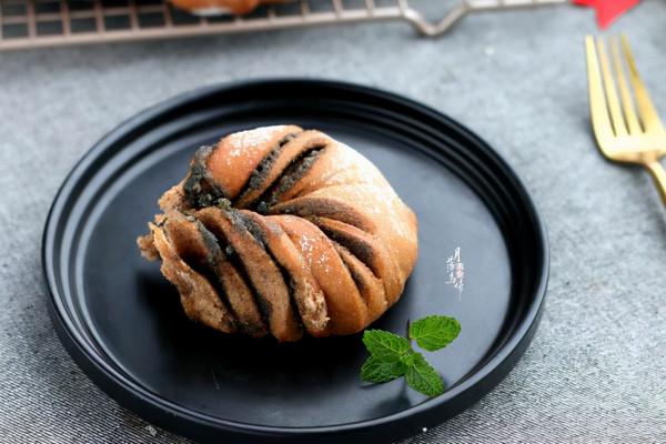 做了1朵雪花給老公吃，層層疊疊香軟拉絲，一口就上癮，哈哈