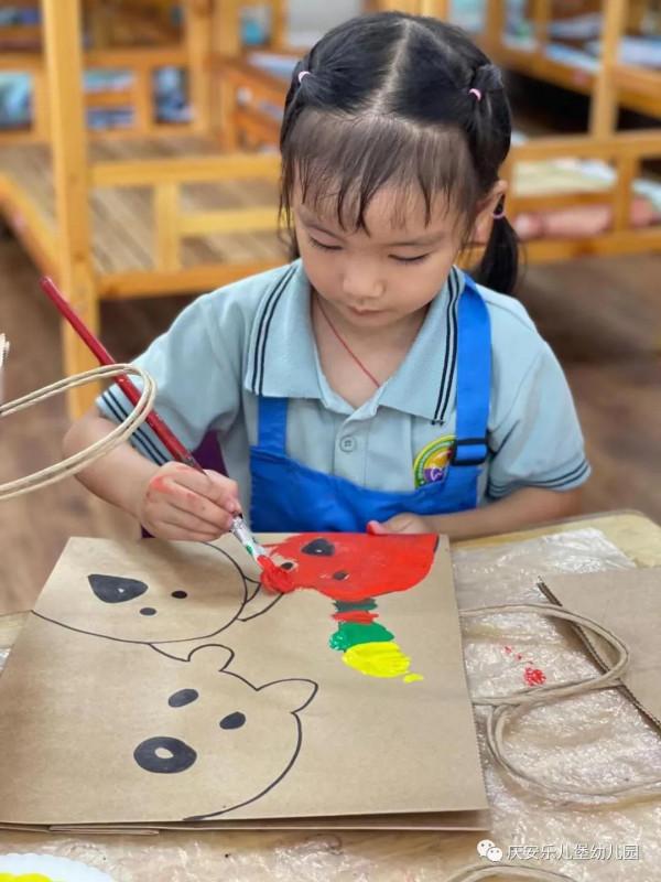 禮讚祖國——諾亞舟慶安樂兒堡幼兒園迎國慶全園大型藝術節活動