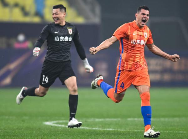 海港連續三年離奪冠都差口氣?俱樂部在找外援上有不少教訓要吸取 海港連續三年離奪冠都差口氣?俱樂部在找外援上有不少教訓要吸取