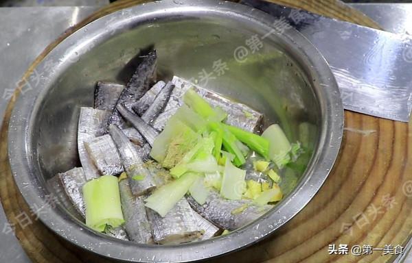 快過年了,手把手教你炸年貨,6種做法,學會多備點,燴菜吃真香 快過年了,手把手教你炸年貨,6種做法,學會多備點,燴菜吃真香