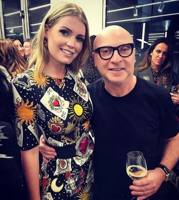 戴安娜的侄女,在哈里王子婚禮上美成仙女,為何偏愛大齡離異男人 戴安娜的侄女,在哈里王子婚禮上美成仙女,為何偏愛大齡離異男人