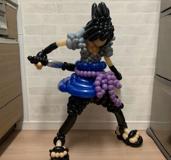 這位大佬太會玩氣球了,啥動漫角色都能捏出來,JOJO鬼滅都有 這位大佬太會玩氣球了,啥動漫角色都能捏出來,JOJO鬼滅都有