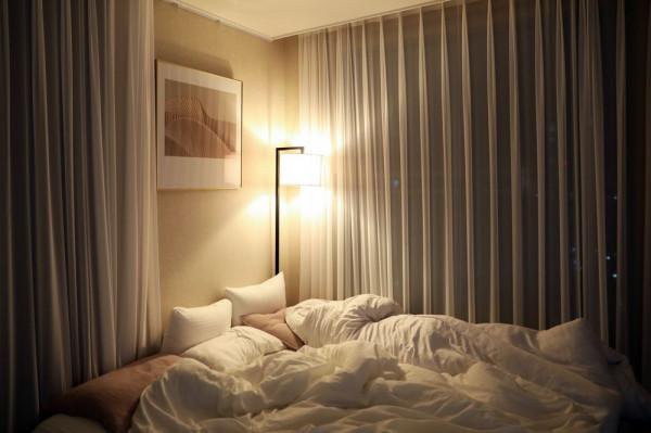 韓國這套百平米的房子，不過度裝修，整潔有序是二胎家庭的榜樣