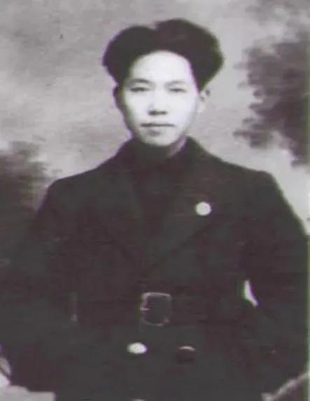 紀念毛主席誕辰128週年——他為何拒絕幫助有恩於己的親人