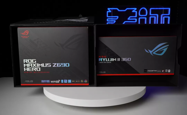 為了12代英特爾踩爆的牙膏管,我們組了臺貴到懶得算的主機 為了12代英特爾踩爆的牙膏管,我們組了臺貴到懶得算的主機