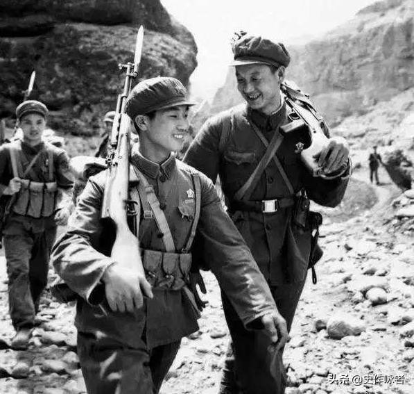 盤點開國將領中的十位獨臂將軍，半生獨臂，一身許國，他們都是誰