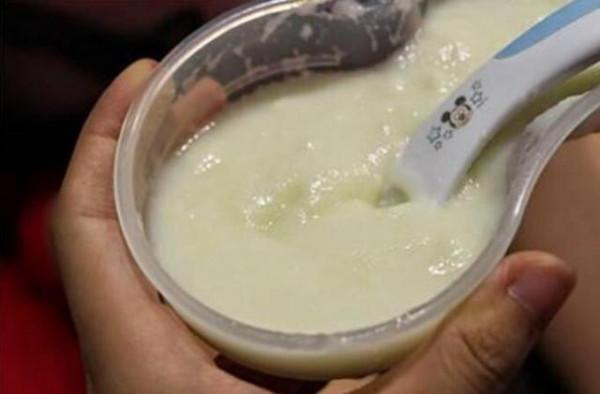 6個月是寶寶成長“分水嶺”，６大發育特點家長早了解，別養錯