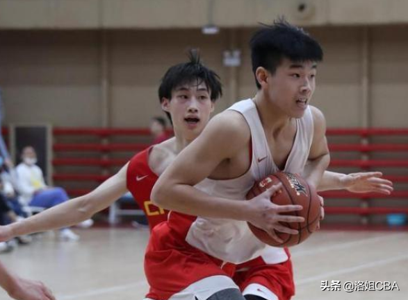 CBA三訊息:李京龍首戰舊主,同曦小將狂砍36分,張知垚僅得4分 CBA三訊息:李京龍首戰舊主,同曦小將狂砍36分,張知垚僅得4分