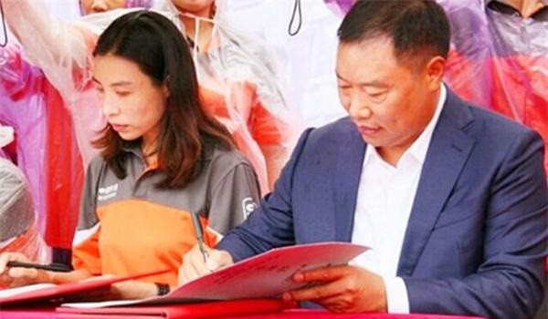 從打工妹到申通創始人，她將股權賣給馬雲套現146億，如今怎樣了