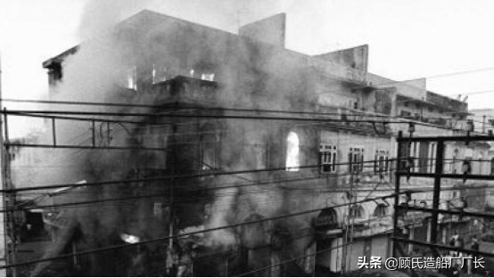 為英迪拉·甘地開啟死亡之門，小記1984年印軍攻擊金廟的藍星行動
