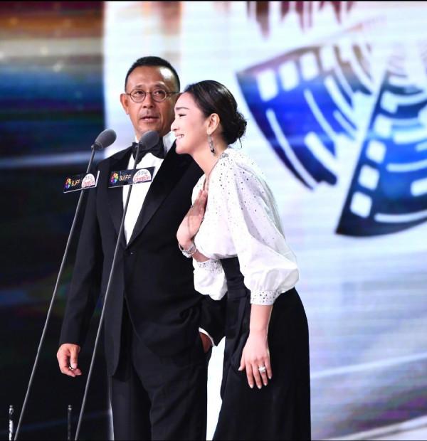 演“農婦”出神入化的8大美女,沒有刻意扮醜,只有全情投入 演“農婦”出神入化的8大美女,沒有刻意扮醜,只有全情投入