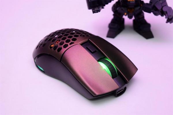 滑鼠裡面的百變星君，因科特MINI PRO圖賞