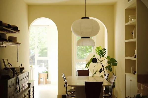 她在30歲前實現了家的夢想：落地窗大浴缸，春看櫻花秋賞楓葉