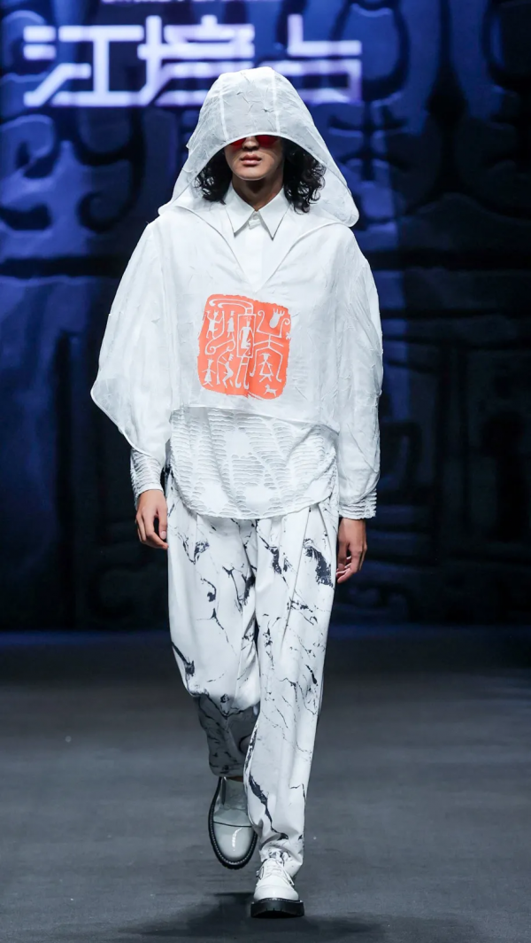 趨勢 | 2022春夏中國國際時裝週八大流行趨勢