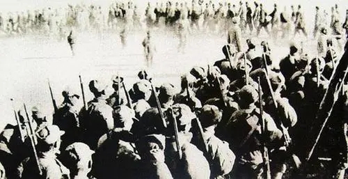 1985年，梁大牙去世，妻子提出唯一請求，中央立即批示：同意