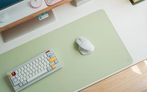 告別髒亂差 1500以內如何讓電腦桌面更有逼格