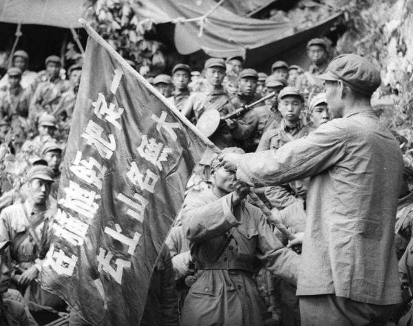 建國後，解放軍原本有五大任務，都因為朝鮮戰爭而耽誤了