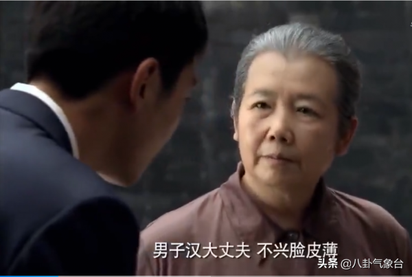 “媽媽專業戶”李文玲，與初戀牽手半個世紀，女兒鄒雪是她的驕傲