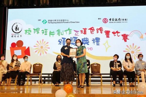 郭晶晶夫婦合體過中秋，穿黑裙挽老公做回小女人，天然的頭骨搶鏡