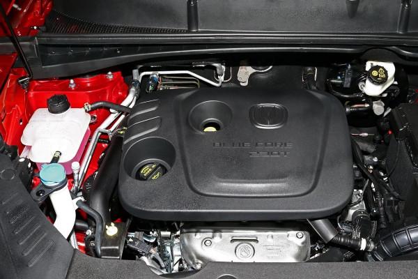 長安CS55 PLUS發動機故障燈亮，車主需要了解這些關鍵資訊