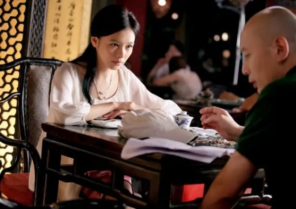 曾經一首《北京歡迎你》，看幾十位明星浮沉