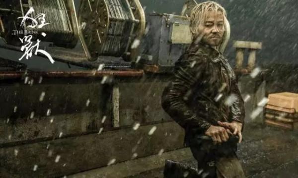 動作片沒落,打星都去唱歌跳舞了,成龍那麼一大把年紀還在拼什麼 動作片沒落,打星都去唱歌跳舞了,成龍那麼一大把年紀還在拼什麼