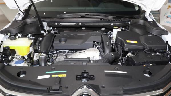 20萬左右的中型轎車裡，保養不是最低的，也算是便宜的