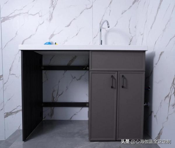 多功能洗衣櫃，洗衣、護機、收納3位一體，這才實用