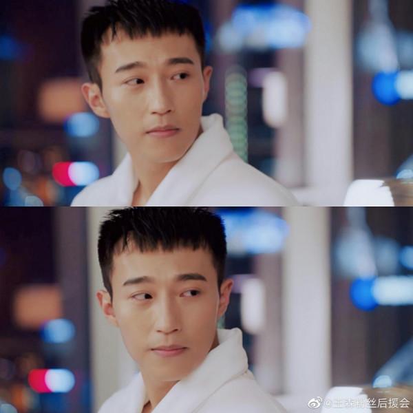 在《斛珠夫人》演楊冪哥哥，戲外卻比她小三歲，還和吳京演過戰狼