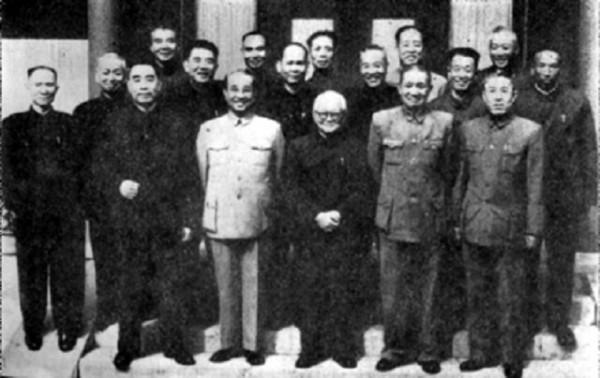 1981年，杜聿明去世之前，為何特意囑咐妻子：你一定要在大陸定居