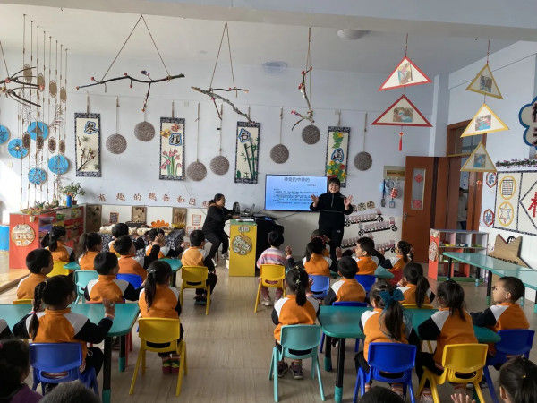 「凝“新”聚力 未來可期」範鎮中心幼兒園新教師課堂展示活動 「凝“新”聚力 未來可期」範鎮中心幼兒園新教師課堂展示活動