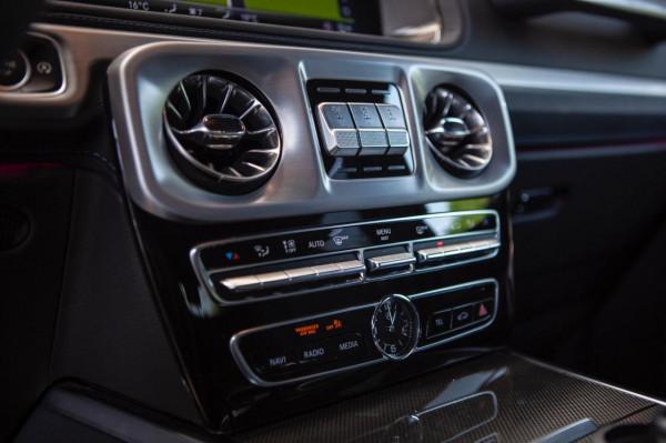 入門版“大G”排量減半，但威武依舊，賓士G350是否值得購買？