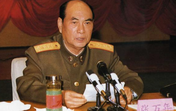 得知越軍活捉張萬年，43軍長急電127師部，張萬年怒道：胡說八道