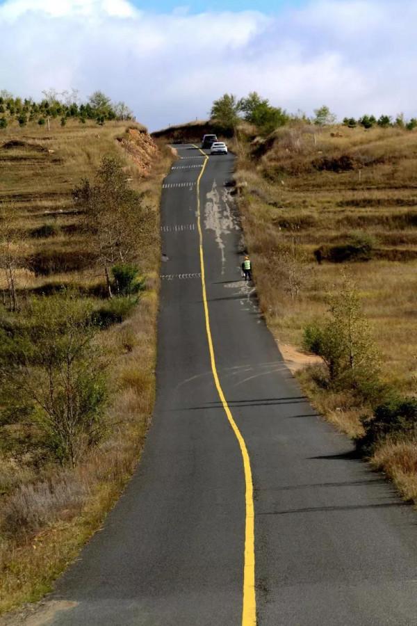 國慶假期穿越草原天路