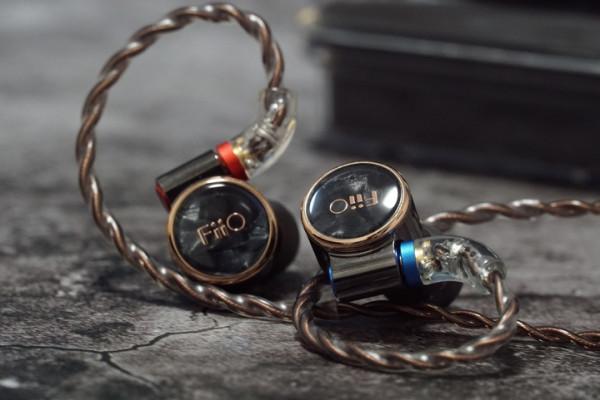 華為旗艦雙腰斬！接近K3003音質的百元耳機？雙11史詩級剁手指南