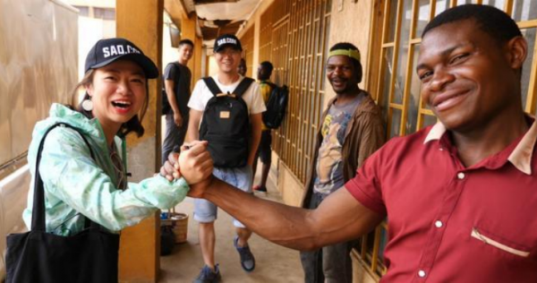 一些人去非洲後，為何都不願意回來了？過來人：誰不想過土豪生活