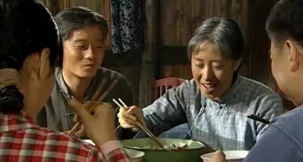 讀懂了《活著》，我活成了一個有彈性的人