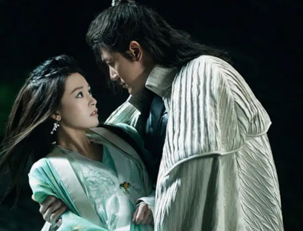 倚天屠龍記變“群魔亂舞”，林峰主演被嘲毀童年，古天樂燙頭演爹