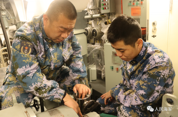 父子潛艇兵，用77年守護告白海疆