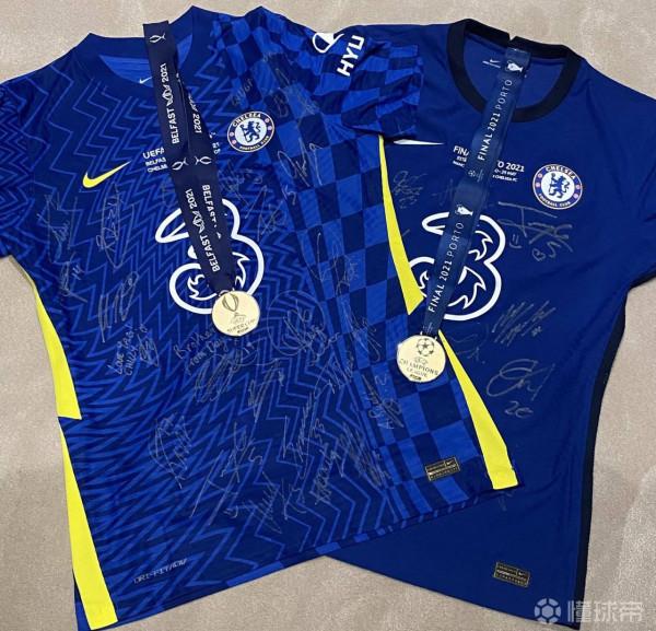 意義非凡，悲痛不已。里斯·詹姆斯置頂自己被盜的切...