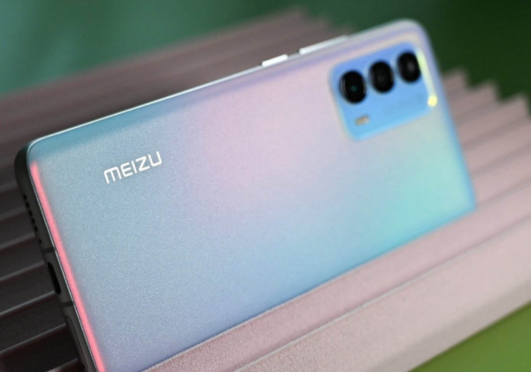 魅族18s手機怒降550，到底買不買？糾結錢呢？