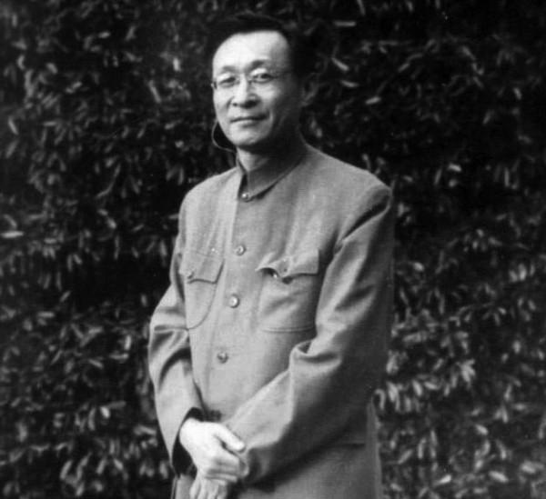 毛主席和蔣介石在用人方面有三點不同，決定了兩人最終的結局