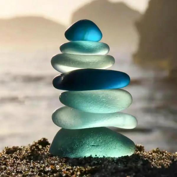 什麼是海玻璃？50幅玲瓏剔透•糖果色•海玻璃的由來