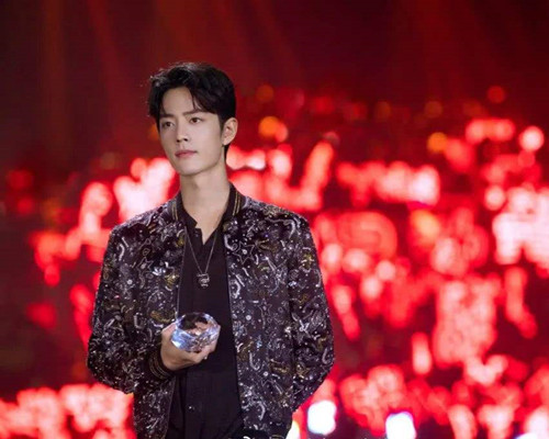 《王牌部隊》第一集就趴下了，顧一野太肖戰了，流量是原罪無疑了