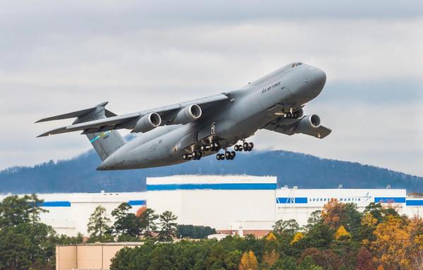 C-5“銀河”運輸機圖集（270圖）