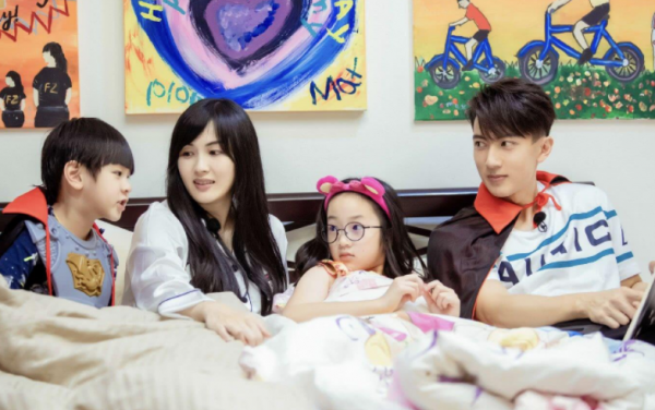 有種“神顏”叫吳尊的兒子，完美復刻爸爸的帥氣，4歲已是偶像臉