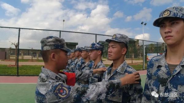 新兵入營已10天,他們表現怎麼樣? 新兵入營已10天,他們表現怎麼樣?