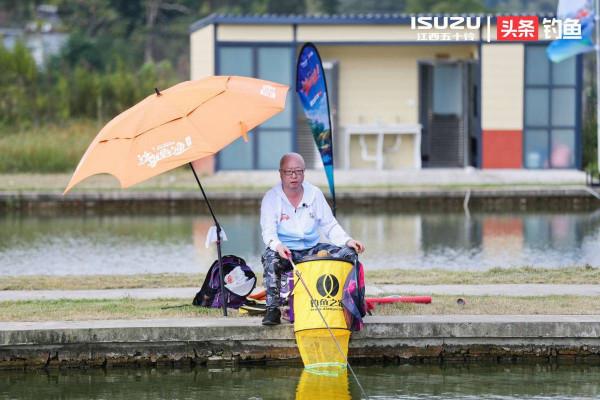 釣一條魚就不墊底，這個比賽好艱難，烏蘭總算進了前十